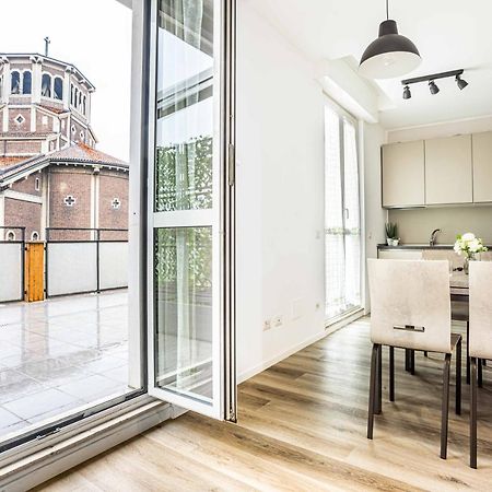 2 Bedrooms Apt With Terrace - Nolo Area Via Varanini Milan Bagian luar foto
