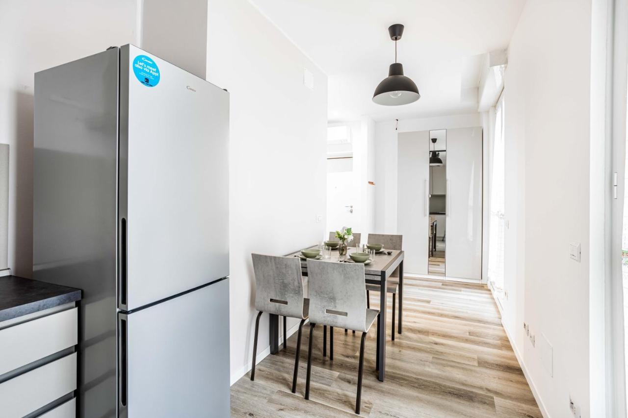 2 Bedrooms Apt With Terrace - Nolo Area Via Varanini Milan Bagian luar foto
