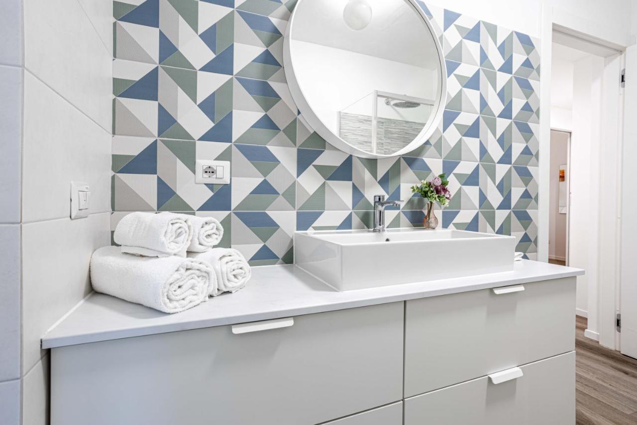 2 Bedrooms Apt With Terrace - Nolo Area Via Varanini Milan Bagian luar foto